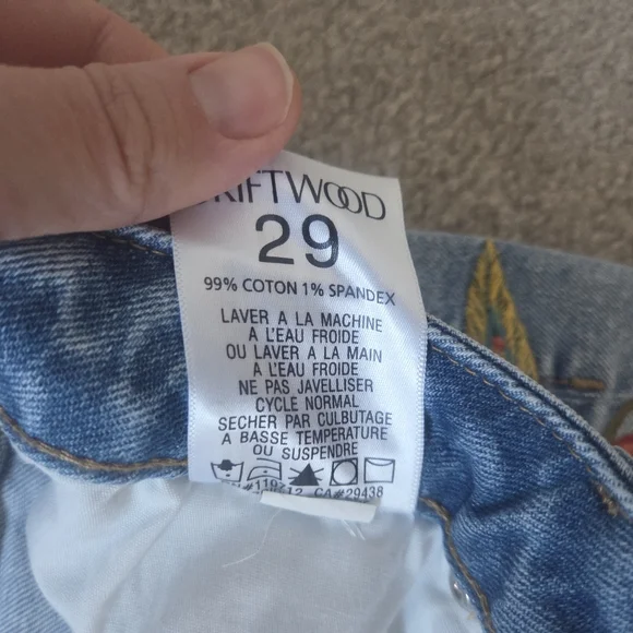 NWT Free People Driftwood Farrah Flare Leg Embroidered Jeans - Picture 5 of 8